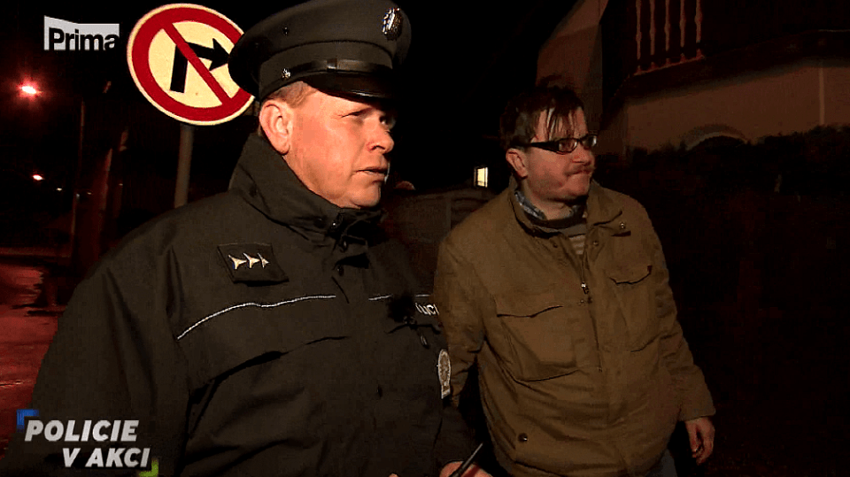 Převrácené značky - Policie v akci